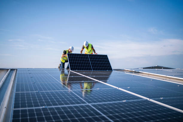 Best Solar Panel Roofing Installation  in Winchester, TN